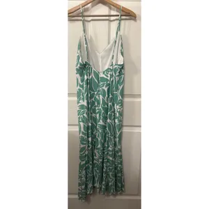 VICI Green White Tropical Leaf Print Midi Dress M Rayon Linen Front Slit Resort thumbnail 8