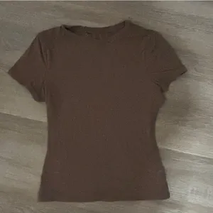 Brown Short Skmms Amazon thumbnail 1