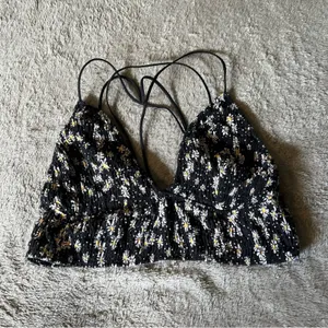 Victoria’s Secret PINK Black Sunflower Seersucker Bralette Bra Top Size Medium thumbnail 3