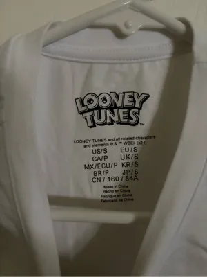 Warner Bros. White Tee with Looney Tunes Embroidered Faces Size undefined thumbnail 3