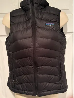 Patagonia Down Sweater Vest Womens XS Black Puffer Lightweight 84627FA12 thumbnail 1
