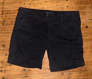 American Eagle 6 stretch black normcore basic shorts thumbnail 1