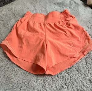 Hotty Hot Lululemon Shorts thumbnail 2