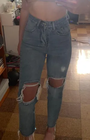 SheIn Jeans thumbnail 1
