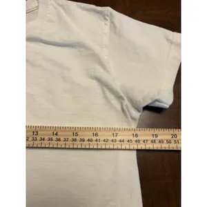 Nike Mens/Womens White T-Shirt Small Red Mini Swoosh Embroidered Classic Tee Y2K thumbnail 7