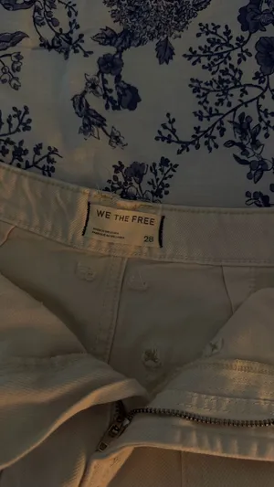 Free People Off-White Denim Shorts thumbnail 3