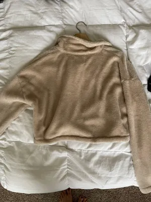 Urban Outfitters Cropped Pullover thumbnail 3