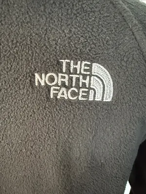 The North Face Women’s  Black Lightweight Fleece Jacket thumbnail 7