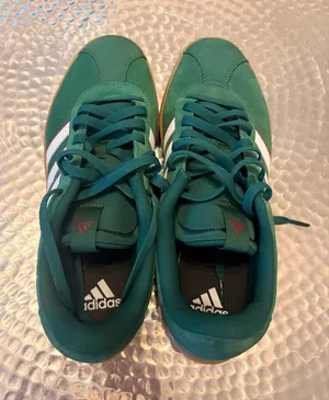 Adidas Men’s Sneakers thumbnail 1