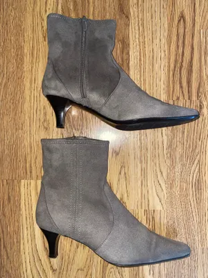 Apostrophe Brown Suede Ankle Booties Boots Women’s 8.5m Kitten Heel Side Zip thumbnail 3