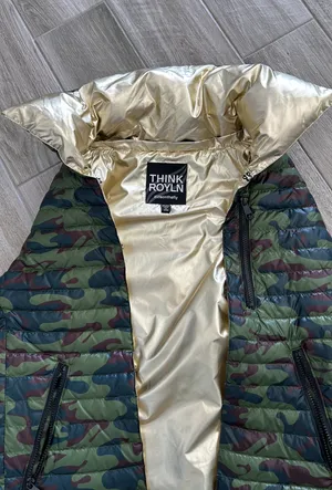 coat thumbnail 3