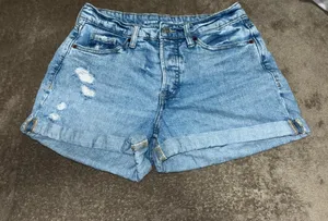 Old Navy High-Rise OG Straight Shorts thumbnail 1