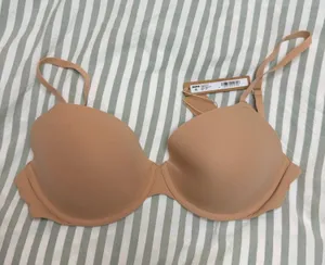 SKIMS Bra T-Shirt thumbnail 1