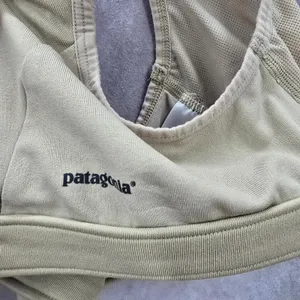Patagonia Tan‎ Khaki Racerback Sports Bra Medium thumbnail 3