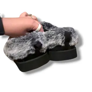 Skechers‎ BOBS Keepsakes Slippers Womens 7 Black Cable Knit Faux Fur Memory Foam thumbnail 6