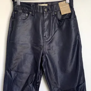 NWT Madewell The '90s Straight Jean in Coated Midnight Blue‎ Foil NN461 thumbnail 5