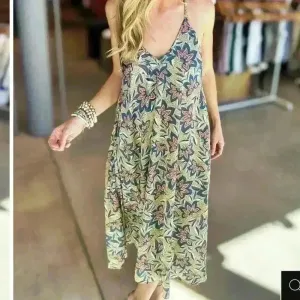 BISHOP +‎ YOUNG SAINT MARTIN HALTER MIDI SATIN FLORAL DRESS Size Small $108 thumbnail 9
