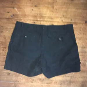 Banana Republic factory flat front size 12 chino shorts thumbnail 3