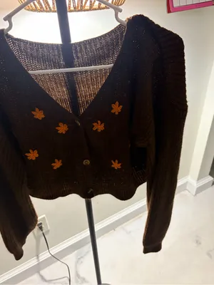 SHEIN Brown V-Neck Cardigan with Orange Floral Appliqués thumbnail 4