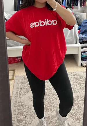 Red Shirt thumbnail 1