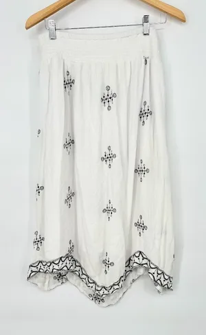 Kings Road Size Large White Black Midi Skirt‎ Smocked Boho Asymmetrical Festival thumbnail 1