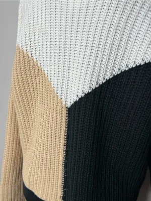 Sincerly Jules Cozy Three-Tone Chevron Crew Sweater - White, Black & Beige thumbnail 6
