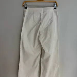 E & M Wide-Leg Jeans NWT thumbnail 6