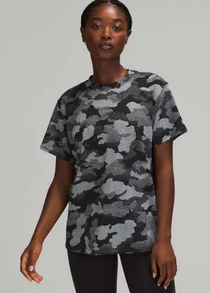 Lululemon All Yours Short Sleeve Training Tee Speckled Camo Womens Size 8/10 thumbnail 1