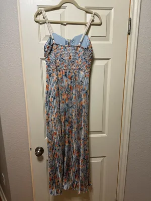 Strut & Bolt Floral silk pleated midi dress thumbnail 12