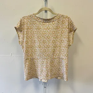Ann Taylor Tan White Floral Damask Twist Front V-Neck Blouse Top Size Med thumbnail 2