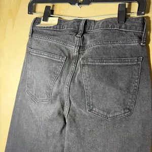 NWT Universal Thread High-Rise Flare Jeans Womens Size 2‎ Comfort Stretch Black thumbnail 11