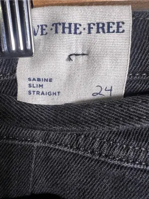 FREE PEOPLE~We The Free Sabine Slim Straight Leg Bootcut Jeans Size 24 NWT thumbnail 11