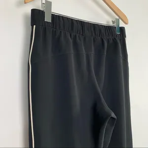 Lululemon On the Right Track Pant | 8 thumbnail 9