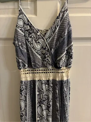 Women’s J for Justify Brand Paisley Print Maxi Dress with Crochet Waist Size L thumbnail 2