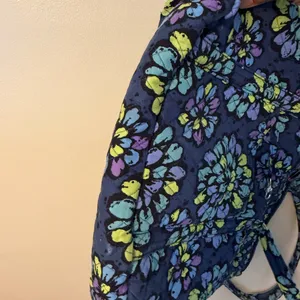 Vera Bradley Tote Indigo Pop‎ Toggle Closure Blue Flower Book Shoulder Beach Bag thumbnail 7