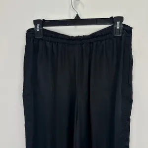 Athleta Calm Cool Pant Pull On Satin Cupro Wide Leg Relaxed Lounge Medium Black thumbnail 9