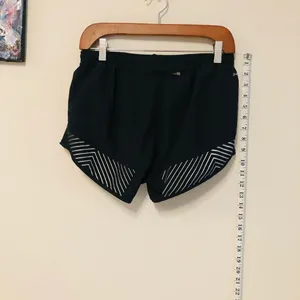 Nike Dri-Fit Sports Short for Women.Size: S thumbnail 3