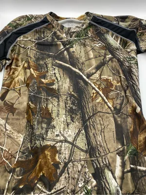Real Tree Camouflage Short Sleeve Hunting T Shirt Red Head Large Women Outdoor thumbnail 1