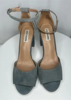 Steve Madden Mirna Gray Suede Ankle Strap Block Heel Sandals 8.5(SH126) thumbnail 1