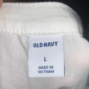 Old Navy Ruffled sleeveless top (L) thumbnail 5