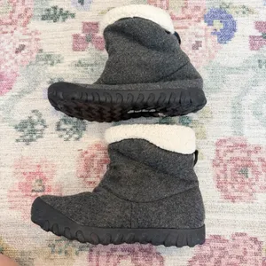 Bogs Womens B Moc II Boot Size 7 Waterproof Warm Cushioned Comfort Gray thumbnail 3