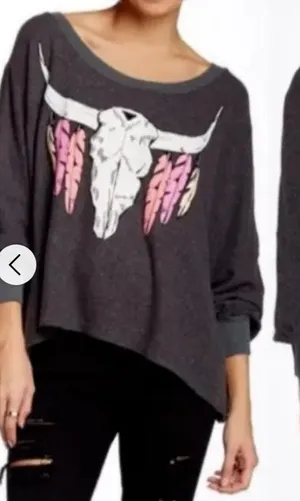 Wildfox Women's Medium Outlaw Feather‎ & Longhorn Oversized Pullover Sweater thumbnail 1