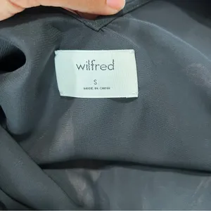 Aritzia Wilfred Charpont Dress‎ Open Back Dark Floral Black Burgundy Tie Sleeve thumbnail 13