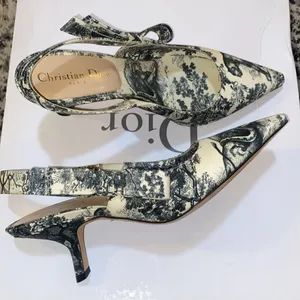 Christian Dior Toile de Jouy Slingback Sweet-D Pumps size 38 thumbnail 1