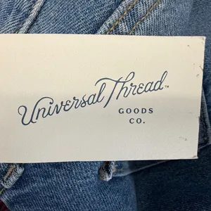 Universal Threads Relaxed Fit Blue Jeans thumbnail 10