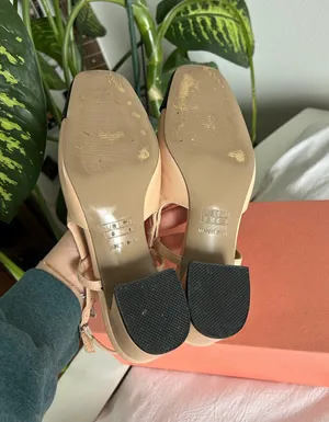 Black toe square heel kitten heels tan Size 6 thumbnail 3