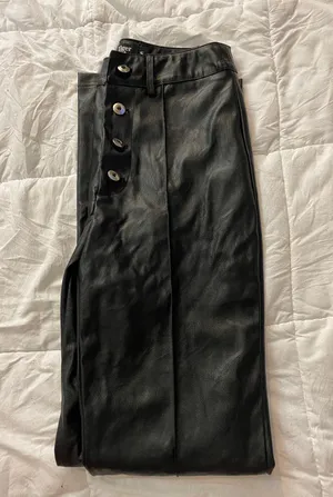 Pants thumbnail 3