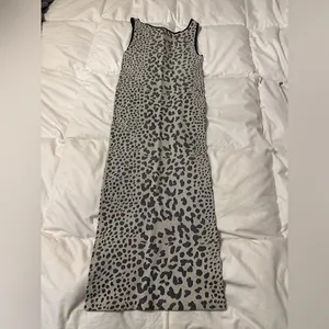2b Bebe Cheetah Print Midi Dress - NWOT- Size S thumbnail 4