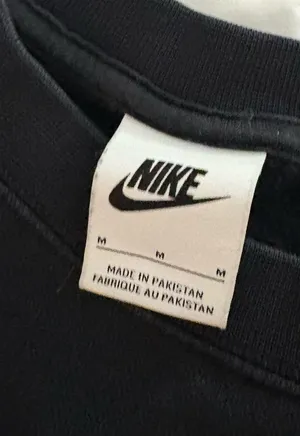 Black Nike Sweatshirt Women’s thumbnail 3