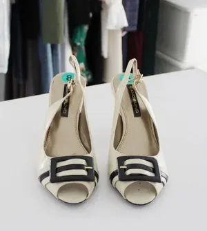 Bandolino DBPeaceTJ Buckle Peep Toe Slingback Heels thumbnail 2